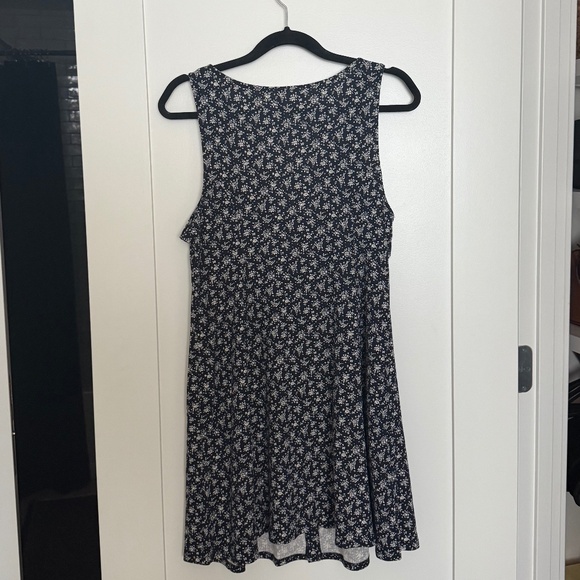 Sezane Leo Dress - Lanzarote Print - Picture 4 of 4